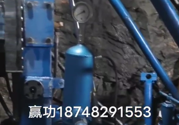 全液壓坑道鉆機 坑道內施工現場